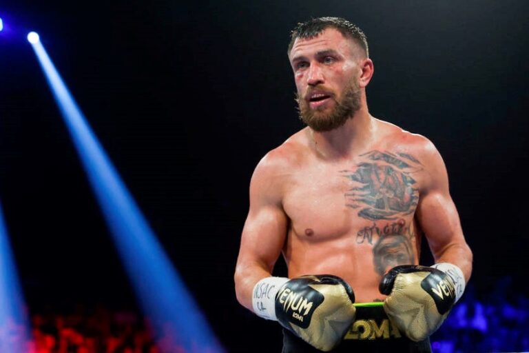 Новини спорту - Арум наполягає на тому, щоб Ломаченко визначився зі своєю кар'єрою