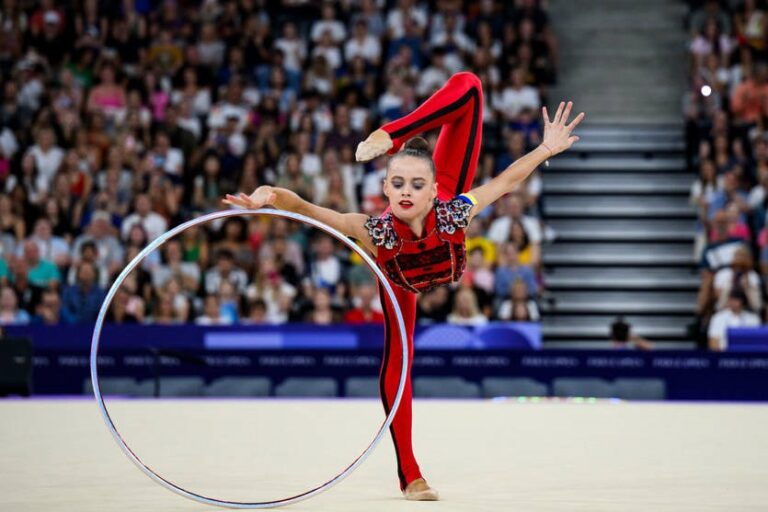 Новини спорту - Золото Онофрійчук на етапі Кубка світу з художньої гімнастики