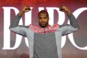 Новини спорту - Ексчемпіон світу похвалив Дюбуа за сміливість вийти на ринг з Усиком