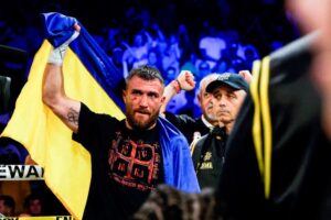 Новини спорту - Хегай поділився думкою, чи варто Ломаченку завершувати кар'єру