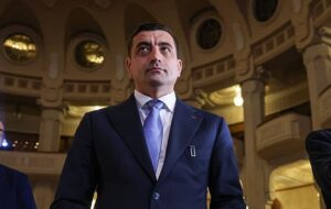Новини України - Лідер виборів у Румунії зажадав від України компенсації за систему Patriot