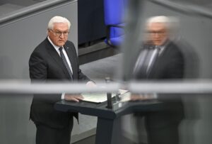 Новини світу - Президент ФРН звинуватив РФ в історичній брехні, а США - у зламі цінностей
