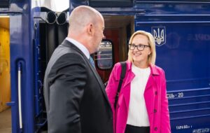 Новини України - Тимчасова повірена у справах США прибула до Києва