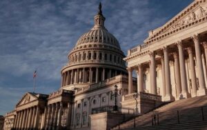 Новини світу - У Сенаті США побільшало голосів за санкції для РФ