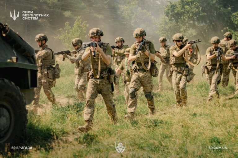 Новини України - Сирський пообіцяв вихід із "глухої оборони"