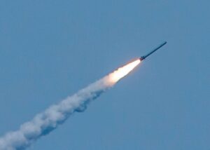 Новини України - Вибухи пролунали у Львові й Івано-Франківську