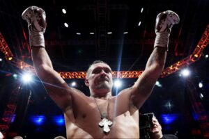 Новини спорту - Атлас склав власний топ надважковаговиків: Усик - у списку
