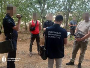 Новини України - Посадовець ТЦК за $1 тис. знімав з розшуку ухилянтів