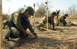 Без категорії - Повернення ветеранів до цивільного життя через новий фах – сапер (гуманітарного розмінування)