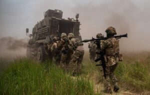 Новини України - Росіяни ведуть наступ на 10 напрямках - Генштаб