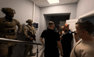 Новини України - У детективів НАБУ проводять обшуки