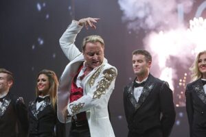 Новини світу - Відомий танцюрист заявив про участь у президентських перегонах Ірландії