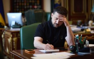 Новини України - Зеленський ввів у дію нові санкції РНБО