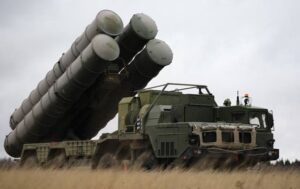Новини України - ЗСУ уразили російський зенітний ракетний комплекс С-300