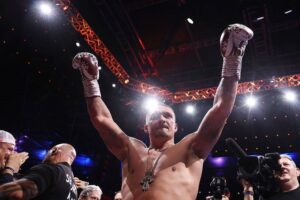 Новини спорту - Американський боксер поділився стратегією перемоги над Усиком