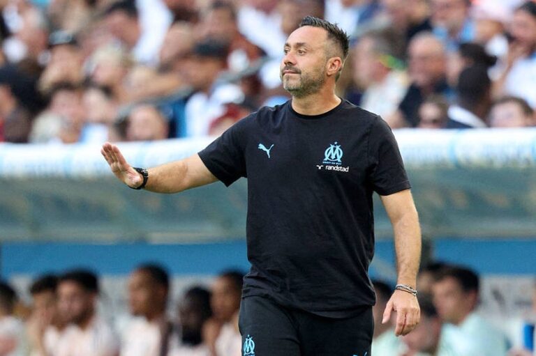 Новини спорту - Де Дзербі про змагальність гравців: Бійки виключають здорову конкуренцію