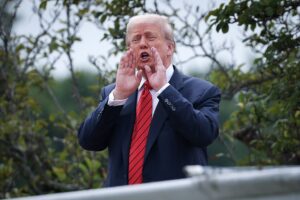 Новини світу - Обмін територіями. Про що говорять Путін і Трамп