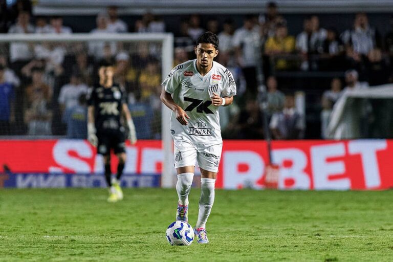 Новини спорту - Шахтар планує трансфер 18-річного нападника з Бразилії