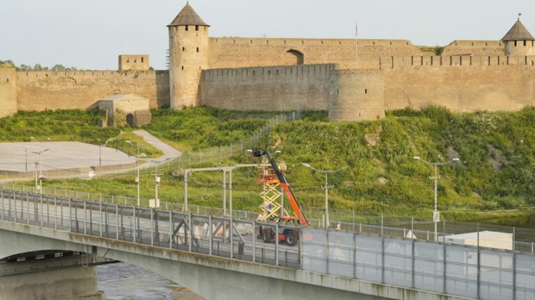Новини світу - Ворота і барикади: Естонія зміцнює кордон з Росією
