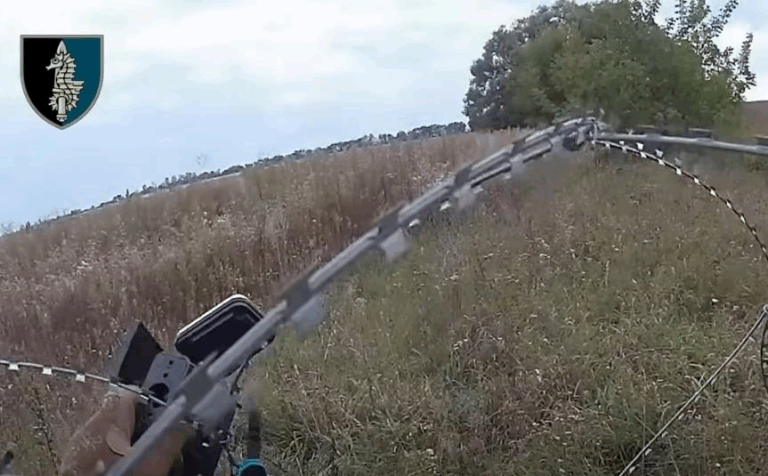 Новини України - Бійці ССО і ГУР знищили у Росії трьох військових та захопили зброю