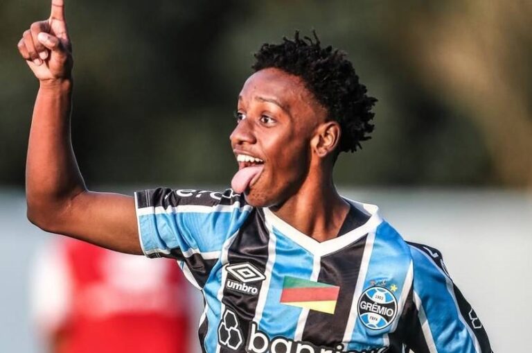 Новини спорту - Бразильський клуб не прийняв пропозицію Шахтаря щодо свого гравця