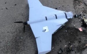 Новини України - На Київщині уламки збитого дрона поранили чоловіка