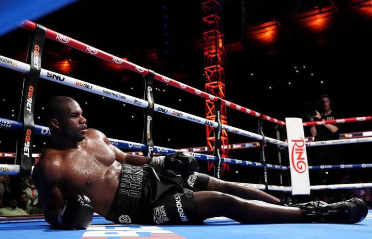 Новини спорту - Промоутер різко висловився про вечірку Дюбуа напередодні бою з Усиком