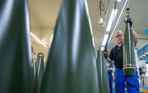 Новини бізнесу - Rheinmetall отримав велике замовлення на снаряди для таємного покупця