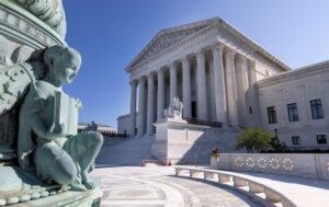 Новини світу - Суд США дозволив Трампу утримати $4 млрд іноземної допомоги
