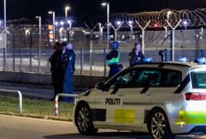 Новини світу - У Данії удруге за добу закрито аеропорт - ЗМІ