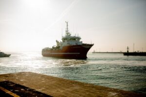Новини світу - В Італії порт заблокував в’їзд вантажівок, що "перевозили зброю Ізраїлю"