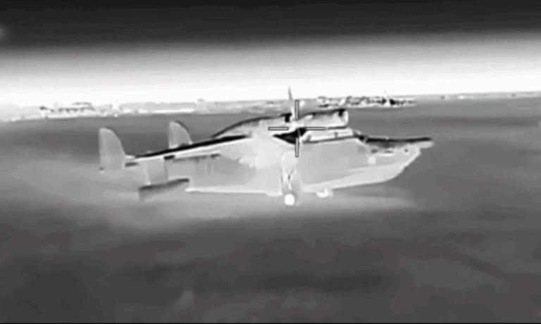 Новини України - Вперше в історії ГУР знищили два російські літаки-амфібії Бе-12 у Криму