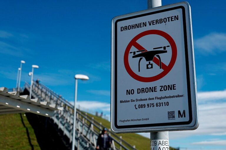 Новини світу - Аеропорт Мюнхена закрили через невідомі дрони