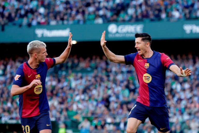 Новини спорту - Барселона готується випускати на поле вилікуваних Ольмо та Левандовського