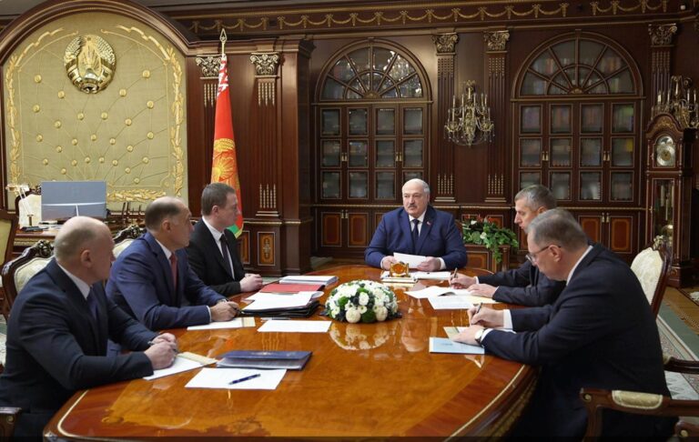 Новини світу - Лукашенко запропонував Трампу "велику угоду"