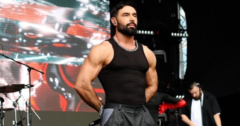 Новини культури - На концерті Віталія Козловського впала пожежна завіса вагою 16 тонн