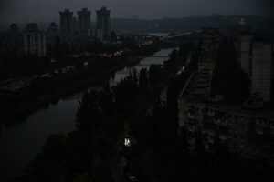 Новини України - Найважче Чернигову. Ситуація в енергетиці