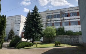 Новини бізнесу - Рівненський радіозавод продали на "голландському аукціоні"
