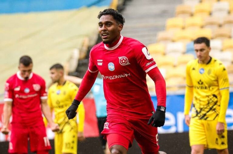 Новини спорту - Рух поступився Кривбасу: Кривбас вийшов у лідери чемпіонату