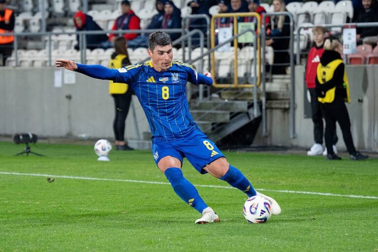 Новини спорту - Символічна збірна туру: Маліновський - серед гравців кваліфікації