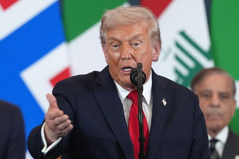 Новини світу - Трамп назвав своє фото на обкладинці Time "найгіршим в історії"