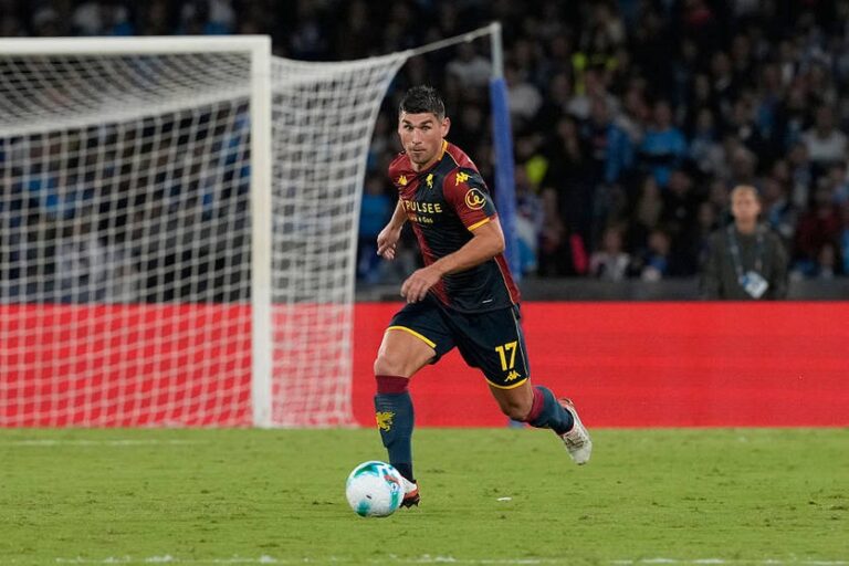 Новини спорту - Тренер Дженоа поділився думкою про роль Маліновського в складі