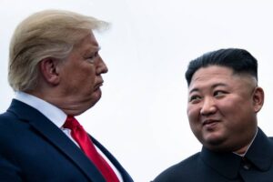 Новини світу - У США таємно обговорюють зустріч Трампа з Кім чен Ином - CNN