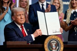 Новини світу - Указ Трампа: США захищатимуть Катар у разі збройного нападу