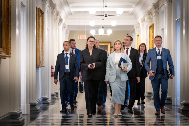 Новини України - Українська делегація зустрілась з представниками оборонних концернів США