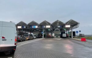 Новини України - Українців попередили про ускладнення руху на кордоні з Польщею