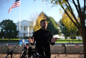 Новини України - Зеленський говорив з Трампом про гарантії безпеки