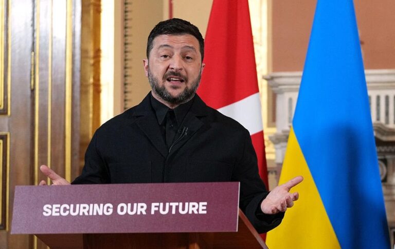 Новини України - Зеленський натякнув на рішення "коаліції рішучих"