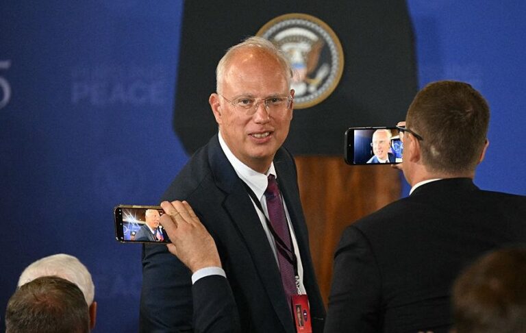 Новини світу - ЗМІ дізналися про візит представника Путіна у США