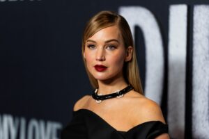 Новини культури - Дженніфер Лоуренс закликала зірок не втручатися в політику